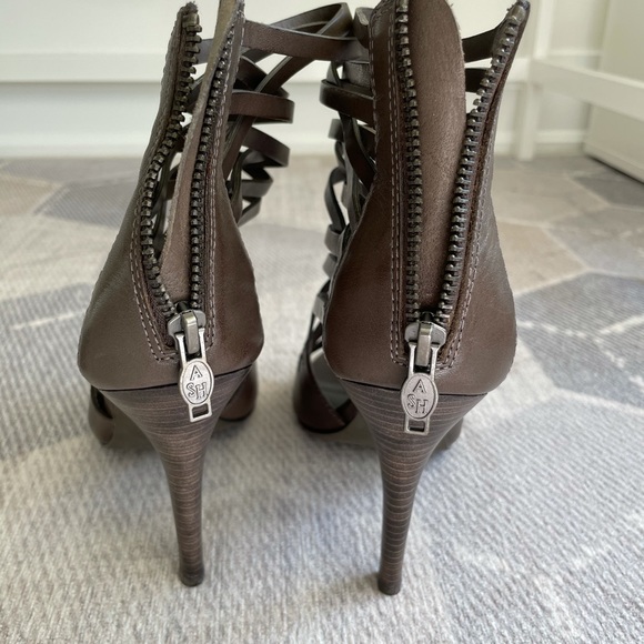 ASH | EUC gladiator-style grey heels - Picture 6 of 8